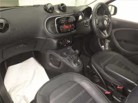 Smart FORFOUR лот № 8308 оценка 4.5  с аукциона в Японии 3