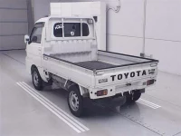 Toyota PIXIS TRUCK лот № 70434 оценка 4  с аукциона в Японии 1