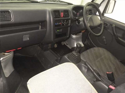 Suzuki CARRY TRUCK  с аукциона в Японии