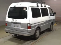 Mazda BONGO VAN лот № 62008 оценка R  с аукциона в Японии 1