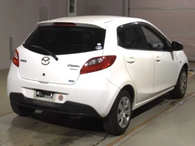 Mazda DEMIO