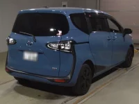 Toyota SIENTA лот № 2216 оценка 4.5  с аукциона в Японии 1