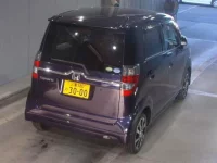 Honda ZEST лот № 3020 оценка 4  с аукциона в Японии 1