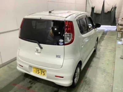 Suzuki MRWAGON