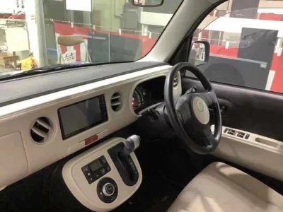 Daihatsu MIRA  с аукциона в Японии