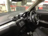 Suzuki SWIFT лот № 1017 оценка R  с аукциона в Японии 2