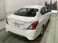 Nissan TIIDA LATIO лот № 34 оценка 4  с аукциона в Японии 1