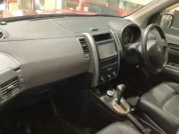 Nissan X-TRAIL лот № 3017 оценка 3  с аукциона в Японии 2