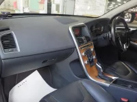 Volvo XC60 лот № 326 оценка 4  с аукциона в Японии 2