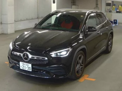 Mercedes-Benz GLA CLASS