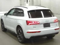 Audi Q5 лот № 426 оценка 4.5  с аукциона в Японии 4