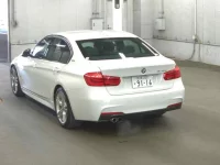 BMW 3-Series лот № 519 оценка 4  с аукциона в Японии 4
