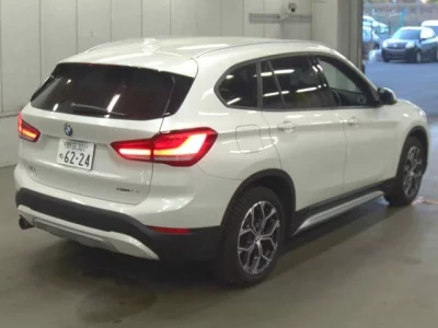 BMW X1  с аукциона в Японии