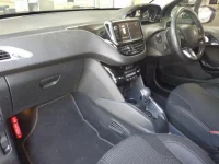 Peugeot 208 лот № 349 оценка 4  с аукциона в Японии 2