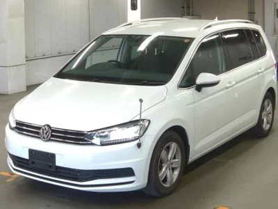 Volkswagen GOLF TOURAN