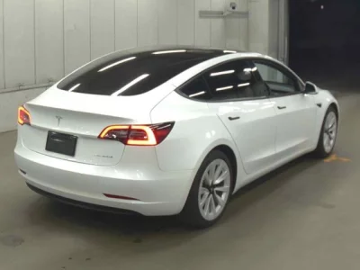 Tesla MODEL3