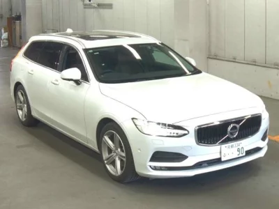 Volvo V90