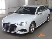 Audi A4 лот № 367 оценка 4.5  с аукциона в Японии 3