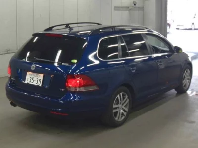 Volkswagen GOLF VARIANT