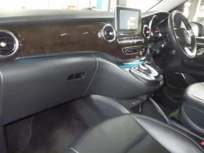 Mercedes-Benz V CLASS