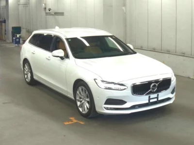 Volvo V90