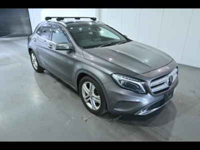 Mercedes-Benz GLA CLASS