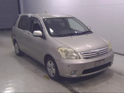 Toyota RAUM