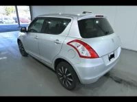 Suzuki SWIFT лот № 29075 оценка 3  с аукциона в Японии 3