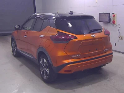 Nissan KICKS
