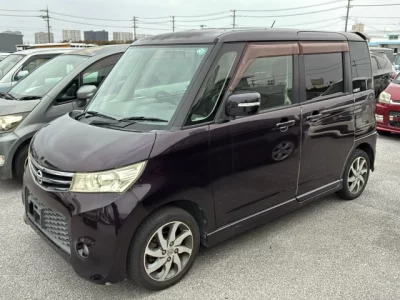 Nissan ROOX  с аукциона в Японии