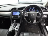 Honda CIVIC лот № 10236 оценка 3.5  с аукциона в Японии 4