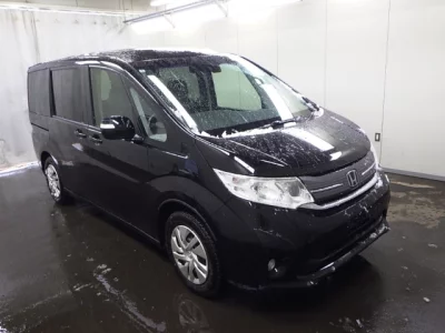Honda STEP WAGON  с аукциона в Японии