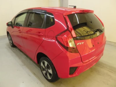 Honda FIT  с аукциона в Японии