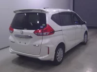 Honda FREED лот № 10159 оценка 3.5  с аукциона в Японии 2