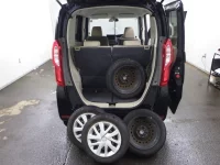 Honda N BOX лот № 26061 оценка R  с аукциона в Японии 7