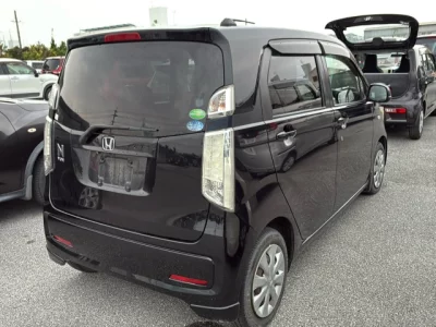 Honda N WGN
