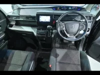 Honda STEP WAGON лот № 20091 оценка 3.5  с аукциона в Японии 4