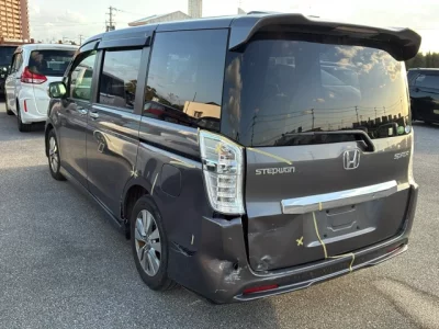 Honda STEP WAGON