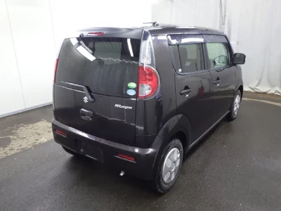 Suzuki MRWAGON