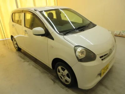Daihatsu MIRA E S