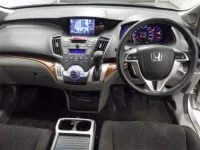 Honda ODYSSEY лот № 19129 оценка 3.5  с аукциона в Японии 4