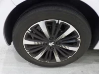 Peugeot 208 лот № 10024 оценка 4  с аукциона в Японии 8