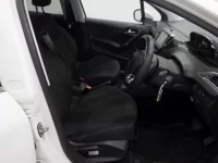 Peugeot 208 лот № 10024 оценка 4  с аукциона в Японии 5