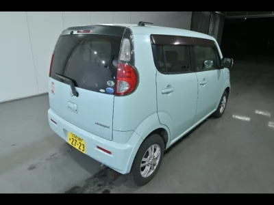 Suzuki MRWAGON