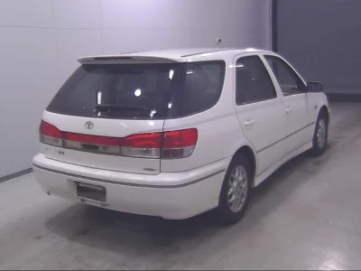 Toyota VISTA ARDEO