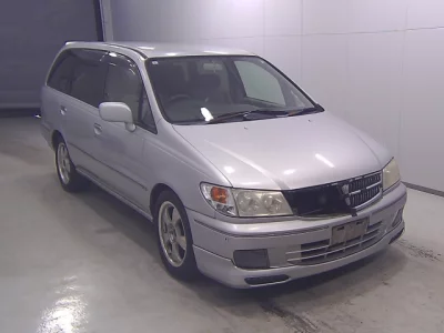 Nissan PRESAGE  с аукциона в Японии