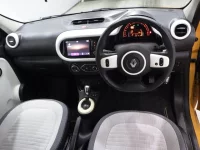 Renault TWINGO лот № 10020 оценка 4  с аукциона в Японии 4