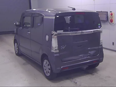 Honda N BOX SLASH