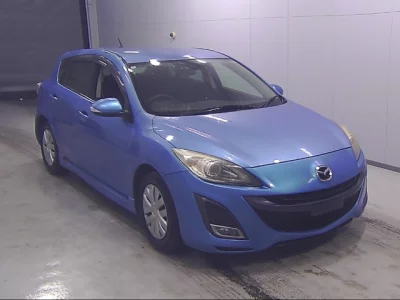 Mazda AXELA  с аукциона в Японии