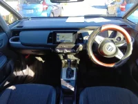 Honda FIT лот № 25014 оценка 3.5  с аукциона в Японии 2